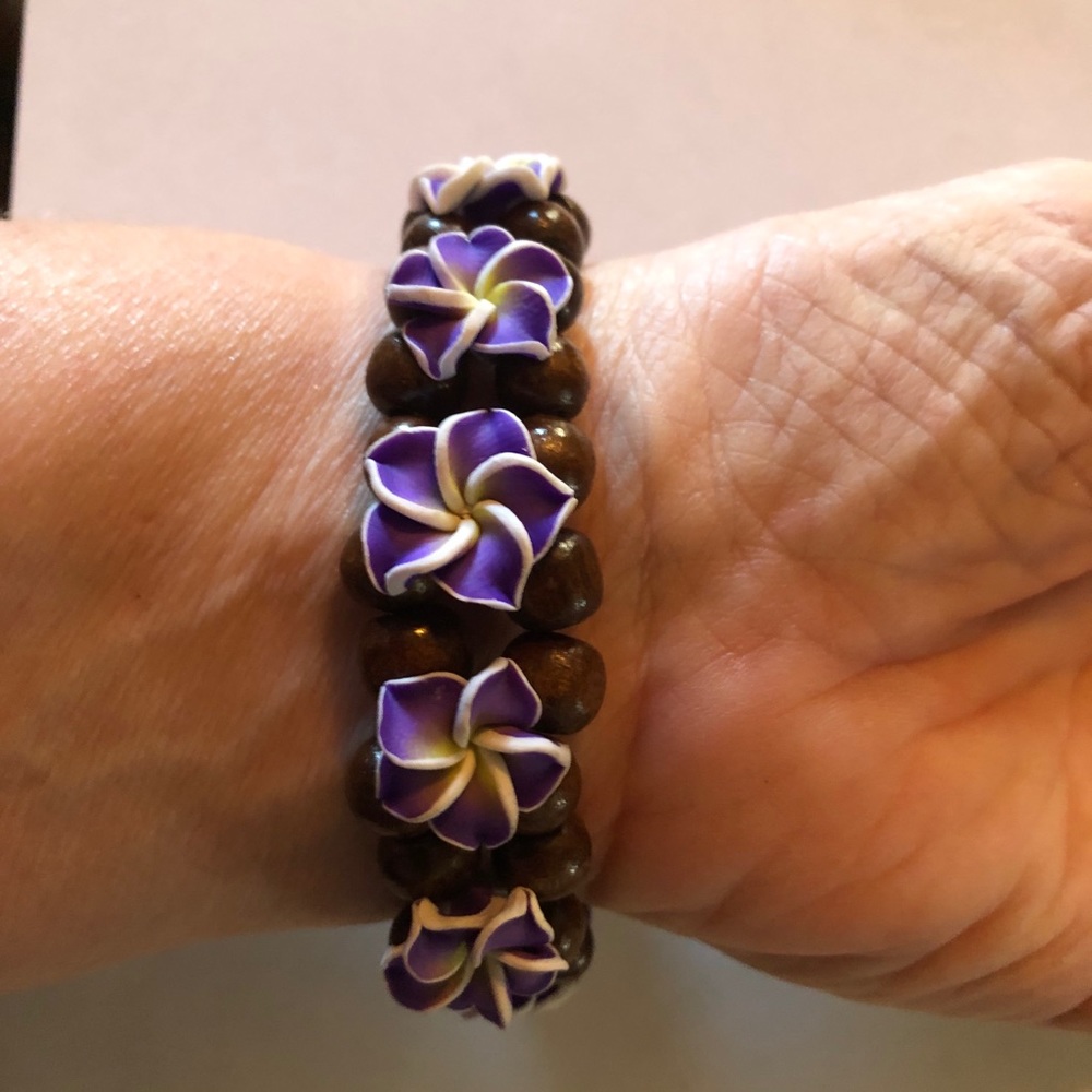 Set of 5 Bracelets - Picture 8 of 11